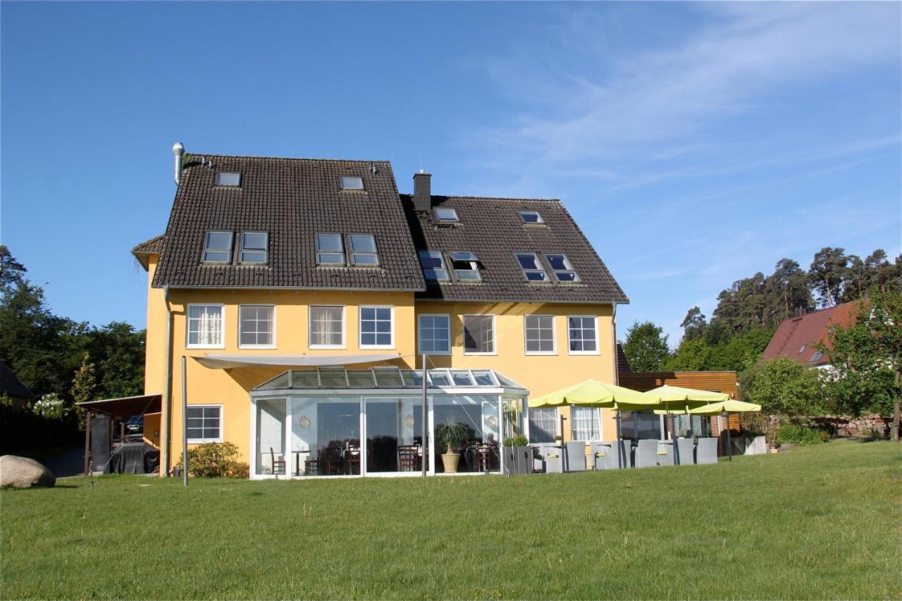 Hotel Am Mueritz-Nationalpark Waren  Exteriör bild