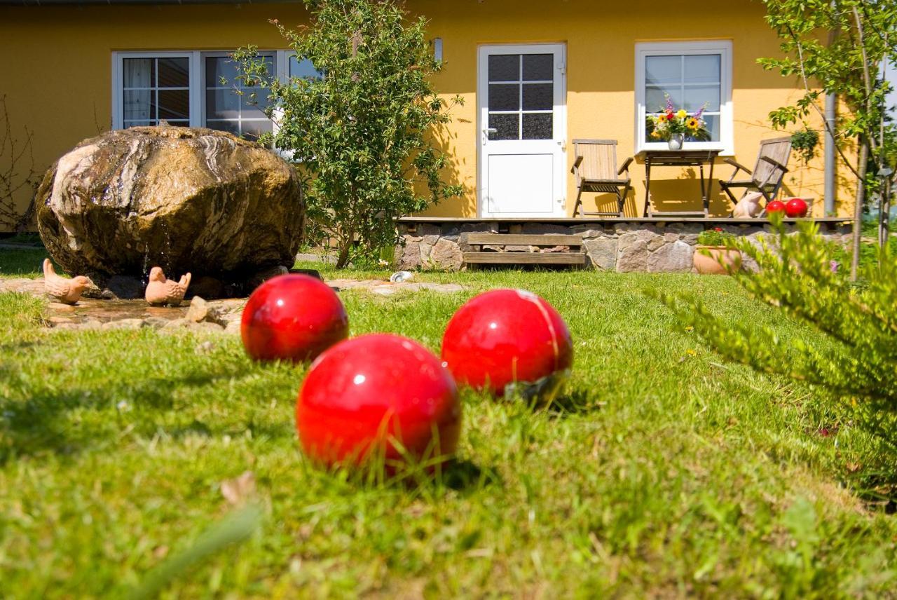 Hotel Am Mueritz-Nationalpark Waren  Exteriör bild