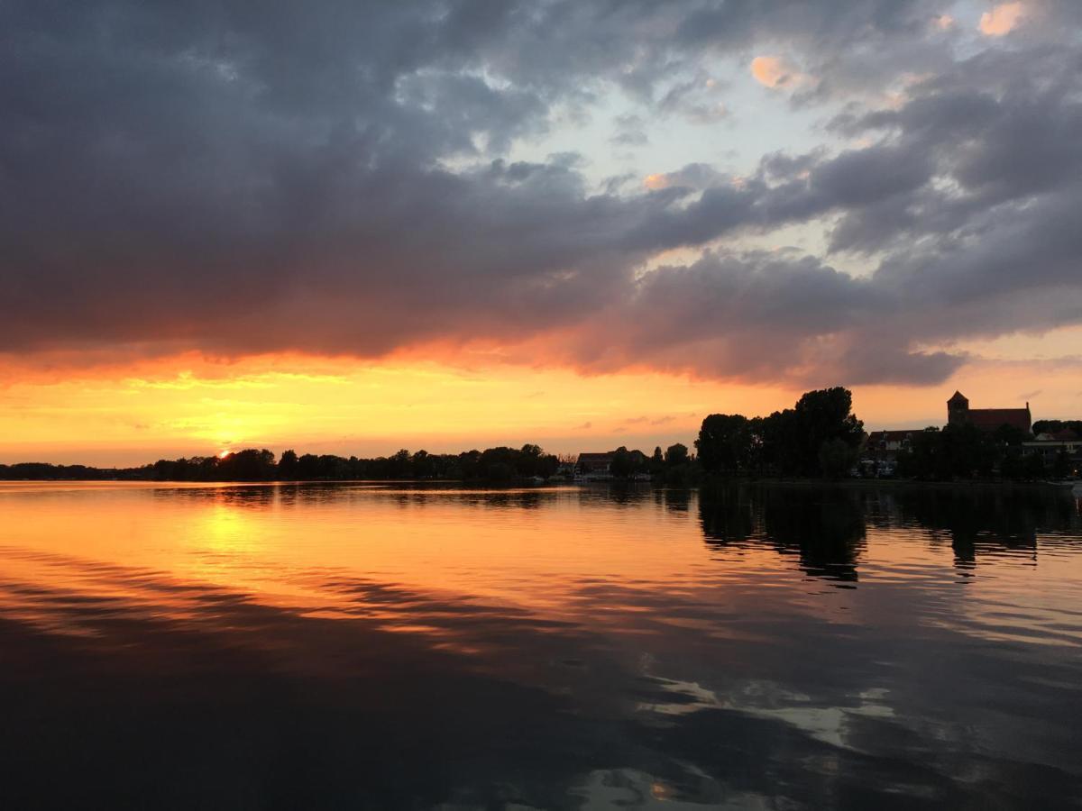 Hotel Am Mueritz-Nationalpark Waren  Exteriör bild